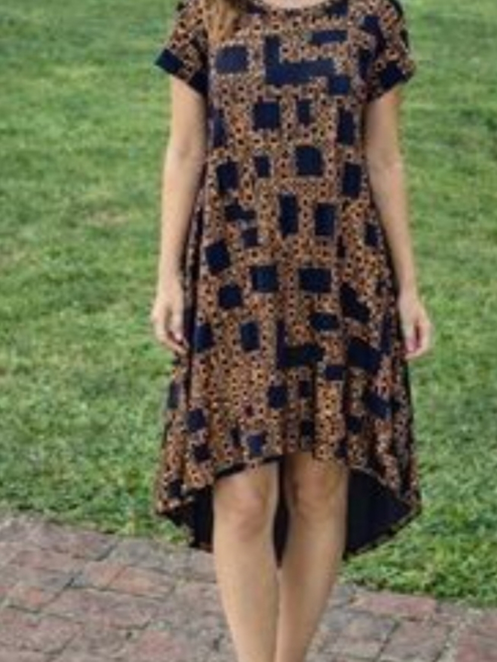 LulaRoe Casual High-Low Short Sleeve Dress